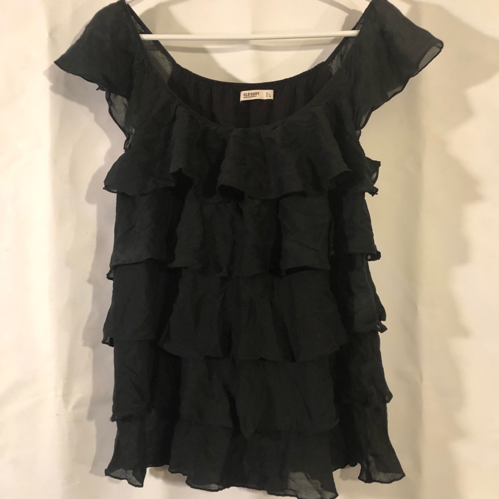 🌈💜Old Navy Ruffle Top SIze Large